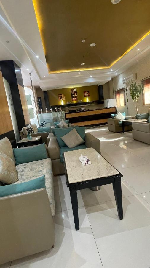 Tulip Al Rawdah Aparthotel ริยาดห์ ภายนอก รูปภาพ